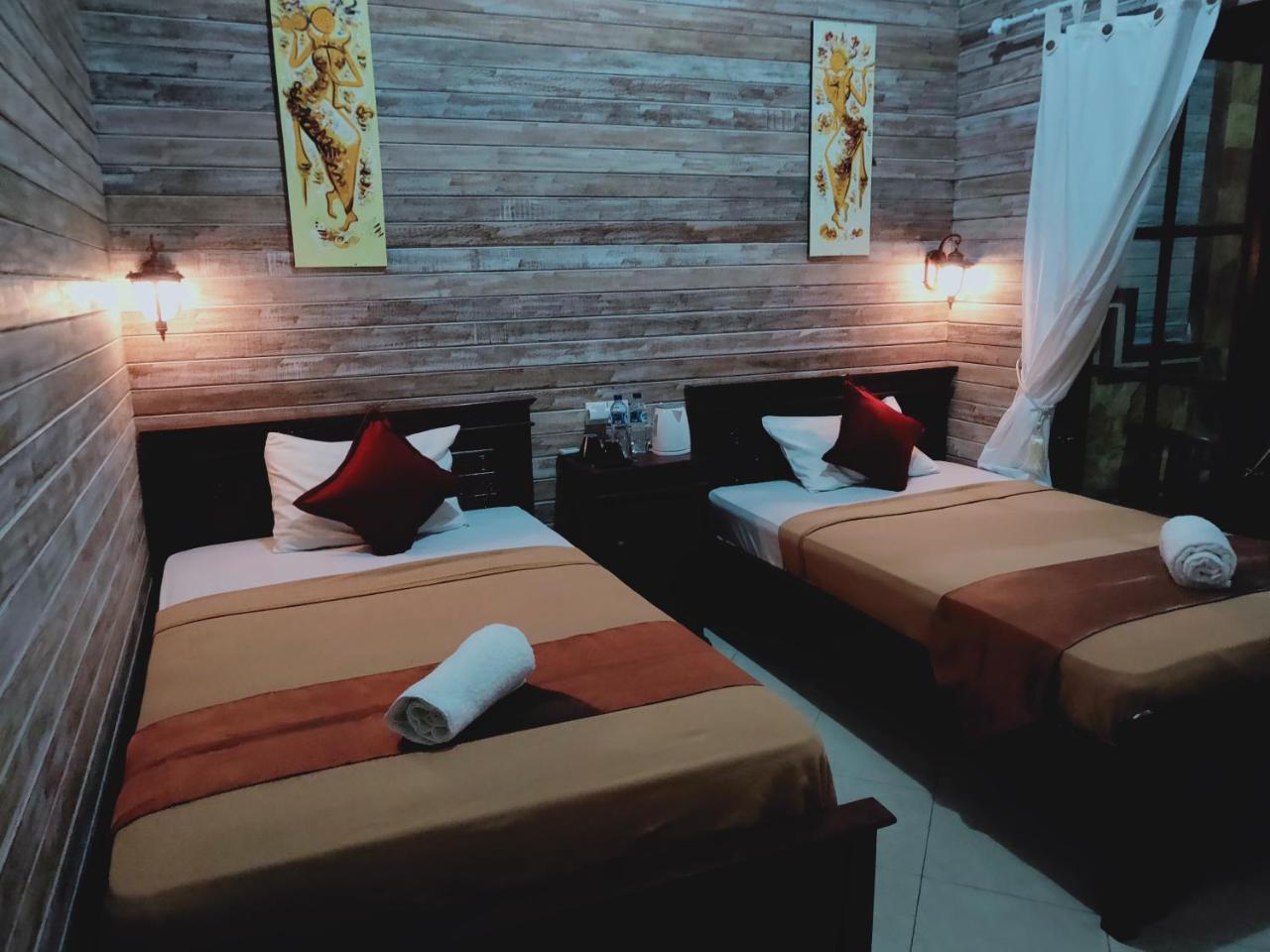 Tiki Bar And More Нуса-Лембонган Экстерьер фото