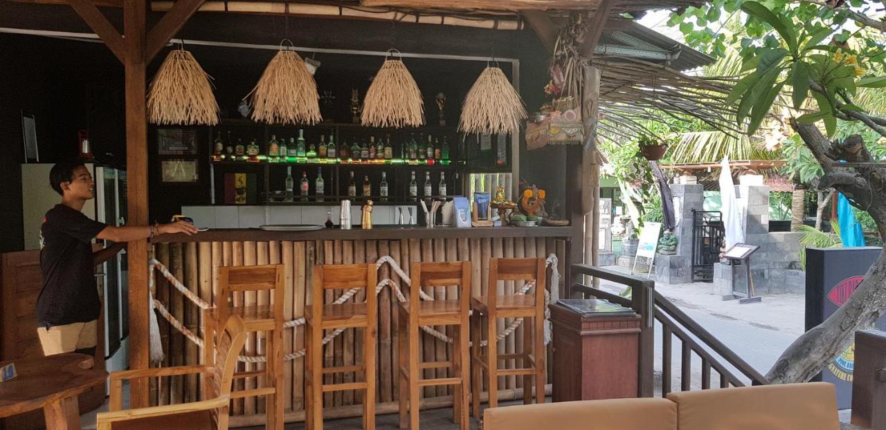 Tiki Bar And More Нуса-Лембонган Экстерьер фото